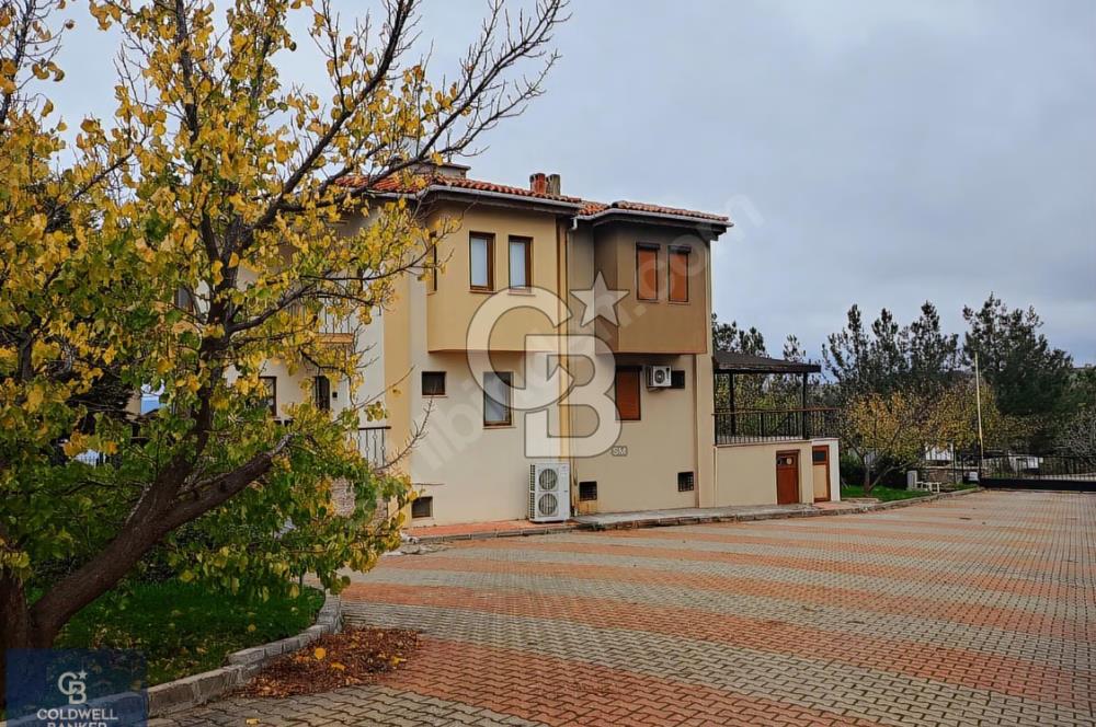 ÇANAKKALE'DE DOĞA İÇİNDE FULL BOĞAZ MANZARALI SATILIK 5+2 VİLLA