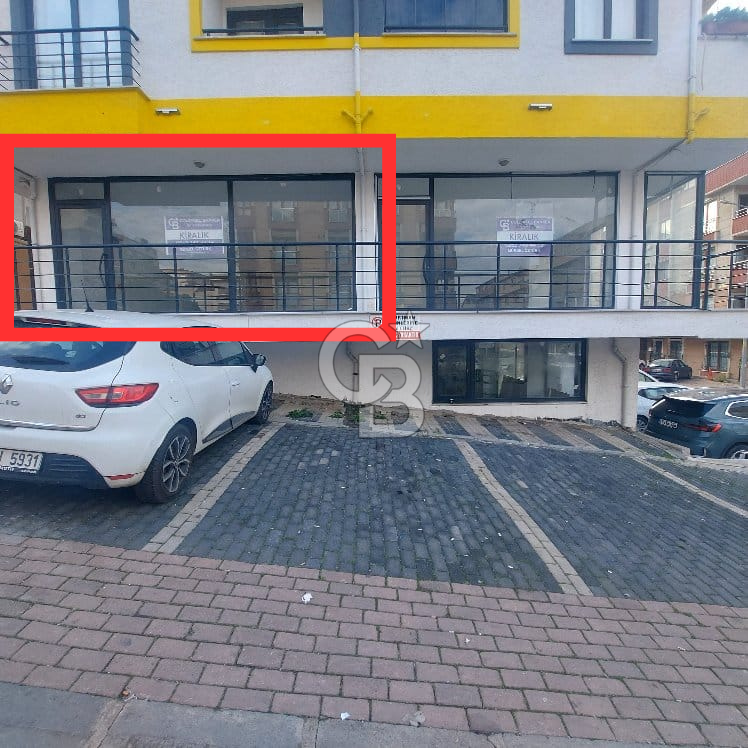 ÇAYIROVA FATİH CAD. ALT SOKAĞINDA 58 M2 SATILIK KİRACILI İŞ YERİ