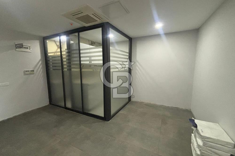 Döşemealtı Yeniköy'de Belediye İşhanında Kiralık Ofis