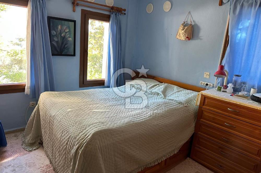 Bodrum Akyarlar'da Deniz Manzaralı 3+1 Dubleks Villa