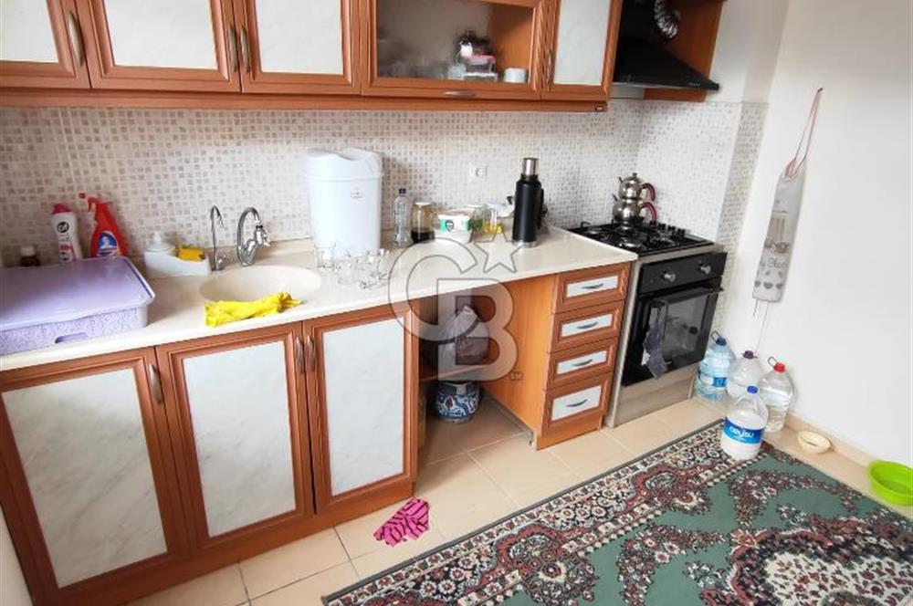 Korkuteli Merkez Uzunoluk'ta Satılık 2+1 Katta,Ayrı Mutfak