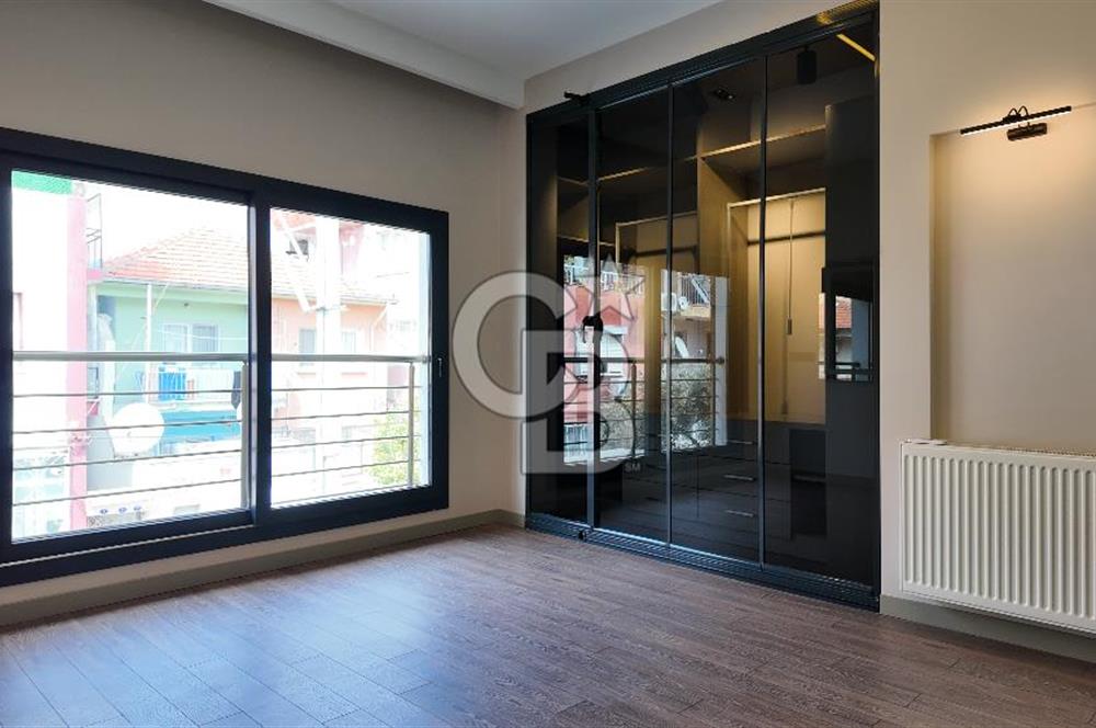 İzmir, Çiğli Merkezde, Satılık Müstakil Villa