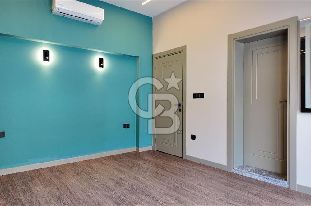 İzmir, Çiğli Merkezde, Satılık Müstakil Villa