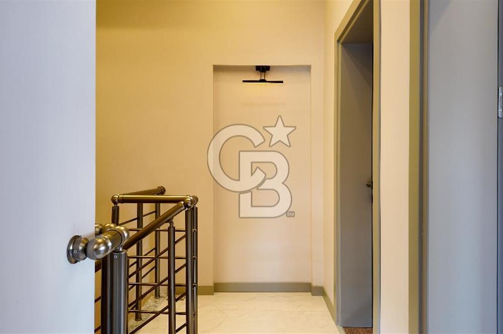 İzmir, Çiğli Merkezde, Satılık Müstakil Villa