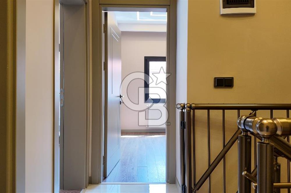 İzmir, Çiğli Merkezde, Satılık Müstakil Villa