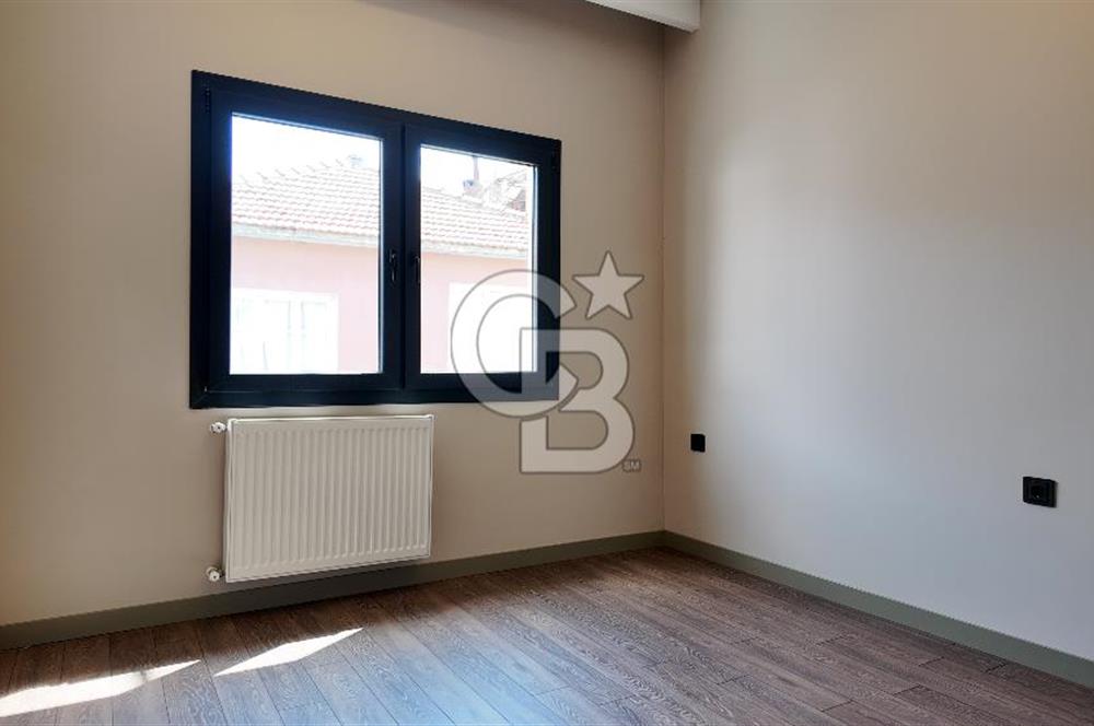 İzmir, Çiğli Merkezde, Satılık Müstakil Villa