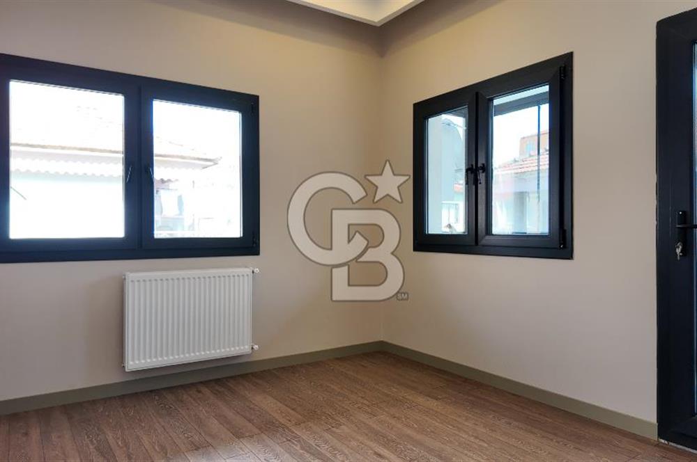 İzmir, Çiğli Merkezde, Satılık Müstakil Villa