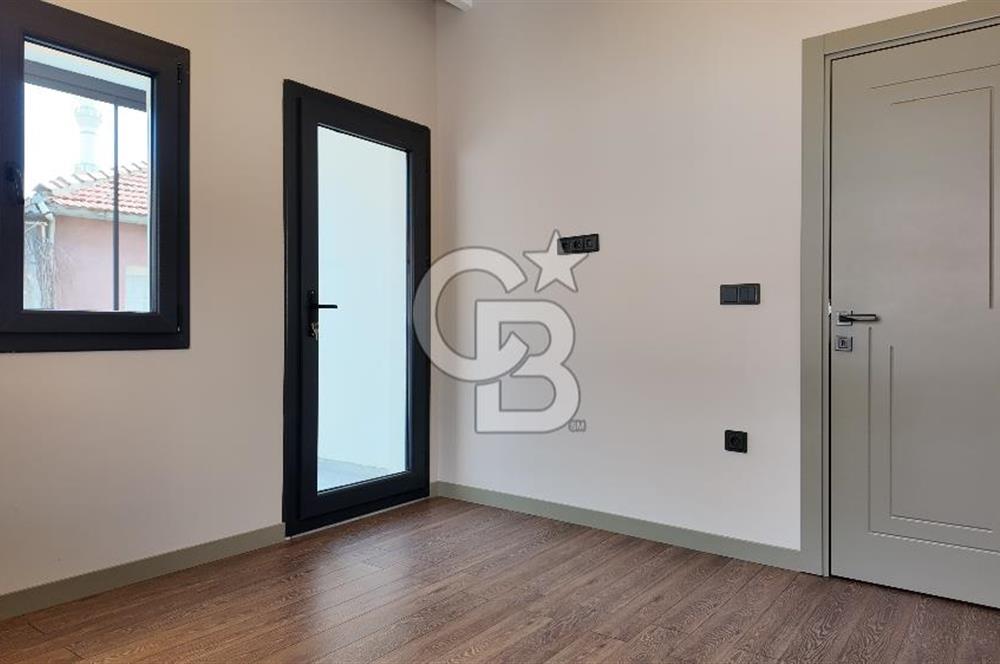 İzmir, Çiğli Merkezde, Satılık Müstakil Villa