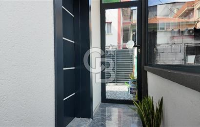 İzmir, Çiğli Merkezde, Satılık Müstakil Villa