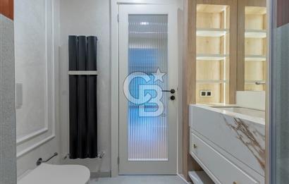 Karşıyaka 360 Sitesi Yüksek Vadi Evlerinde Büyük Tip Satılık 4+1