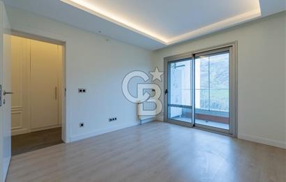 Karşıyaka 360 Sitesi Yüksek Vadi Evlerinde Büyük Tip Satılık 4+1