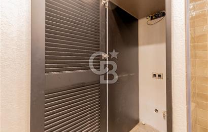 Karşıyaka 360 Sitesi Yüksek Vadi Evlerinde Büyük Tip Satılık 4+1