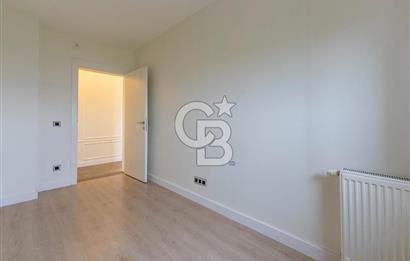 Karşıyaka 360 Sitesi Yüksek Vadi Evlerinde Büyük Tip Satılık 4+1