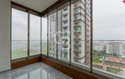 Karşıyaka 360 Sitesi Yüksek Vadi Evlerinde Büyük Tip Satılık 4+1