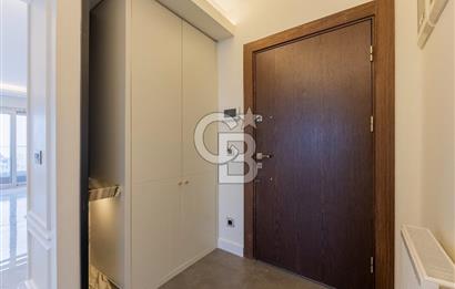 Karşıyaka 360 Sitesi Yüksek Vadi Evlerinde Büyük Tip Satılık 4+1