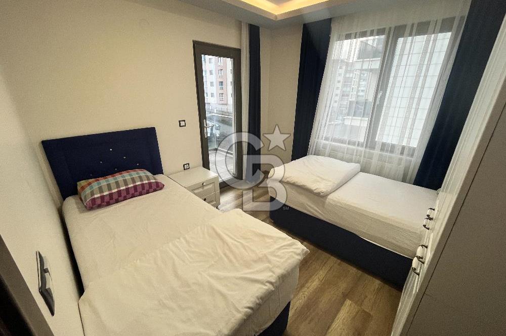 ÜNİVERSİTE MAHALLESİ'NDE ANA CADDE ÜZERİNDE SATILIK 2+1 DAİRE