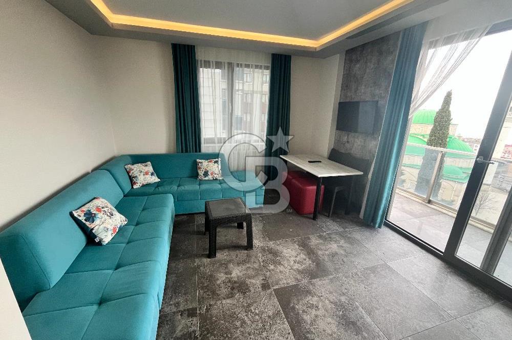 ÜNİVERSİTE MAHALLESİ'NDE ANA CADDE ÜZERİNDE SATILIK 2+1 DAİRE