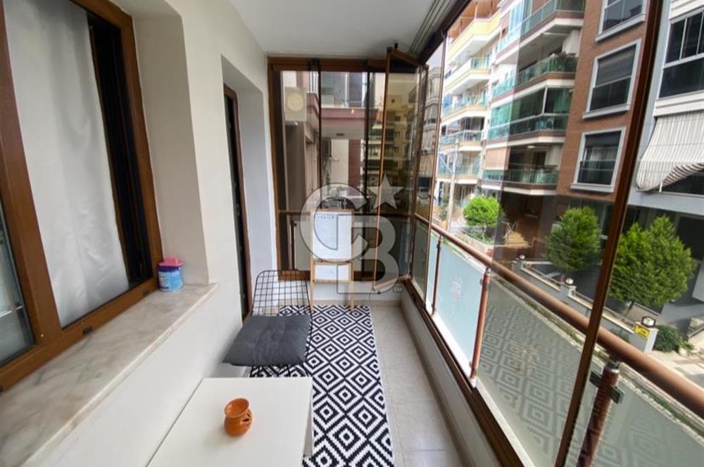 Karşıyaka Dedebaşı Mah.’de Kiralık 1+1 Daire