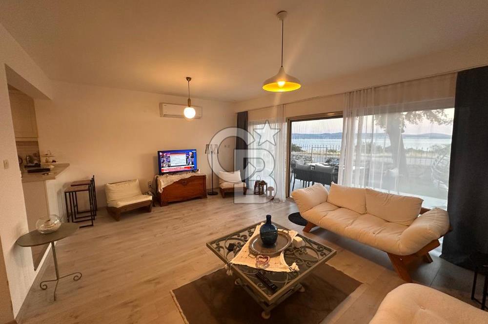 Çeşme Ardıç Paşalimanı'nda Deniz Manzaralı Kiralık Villa 