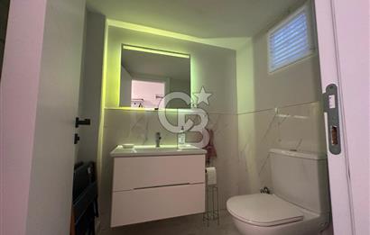 Çeşme Ardıç Paşalimanı'nda Deniz Manzaralı Kiralık Villa 