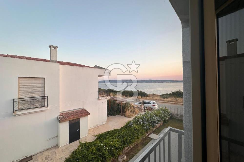 Çeşme Ardıç Paşalimanı'nda Deniz Manzaralı Kiralık Villa 