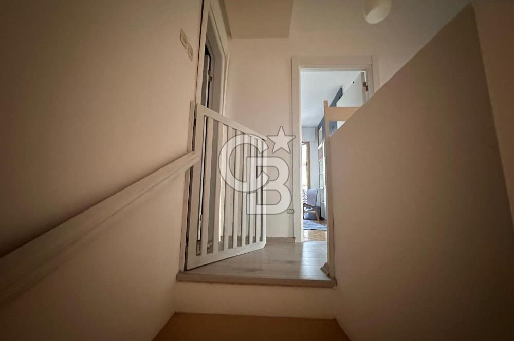 Çeşme Ardıç Paşalimanı'nda Deniz Manzaralı Kiralık Villa 