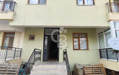 Korkuteli Merkez Uzunoluk'ta Satılık 2+1 Katta,Ayrı Mutfak