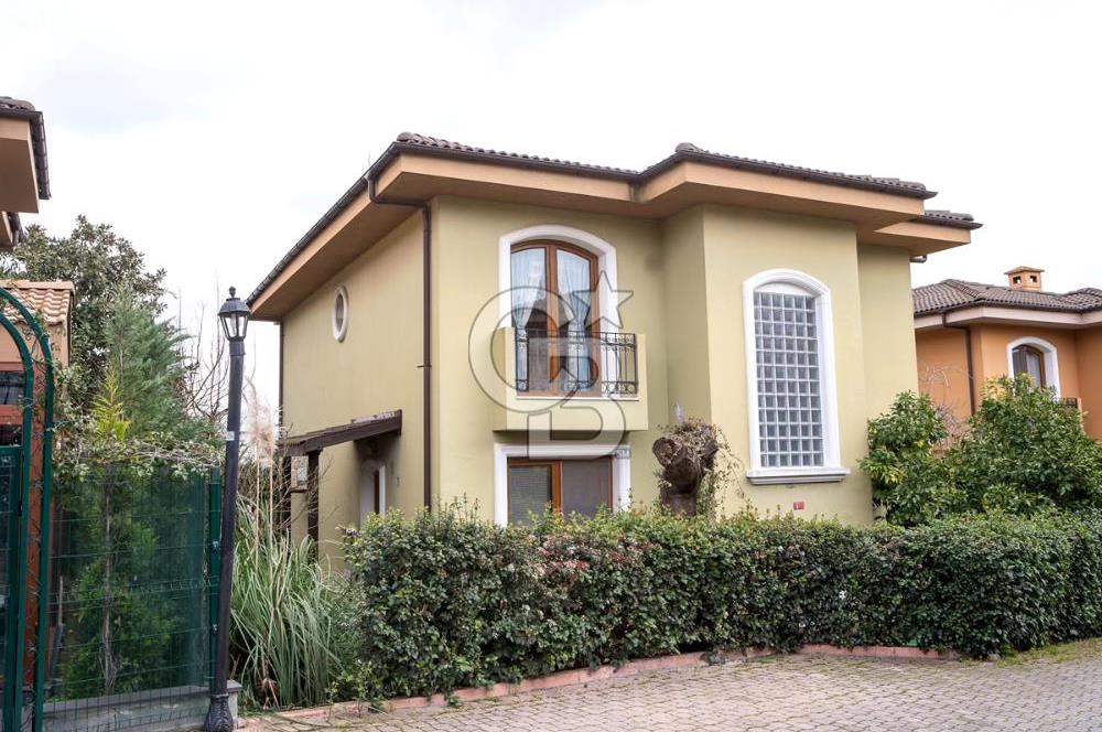 KURTKÖY PARK VİLLALARI NDA 6+2 SATILIK VİLLA