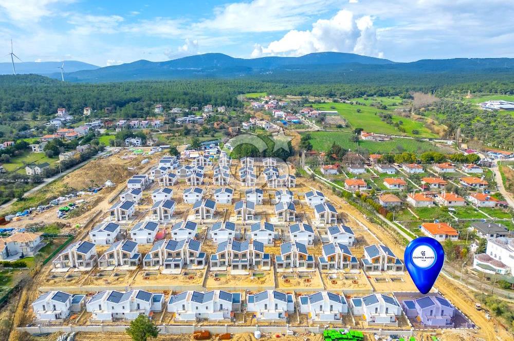 PRİVATUS URLA PROJESİNDEN ÖZEL TASARIM 5+2 SATILIK VİLLA