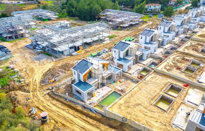 PRİVATUS URLA PROJESİNDEN ÖZEL TASARIM 5+2 SATILIK VİLLA