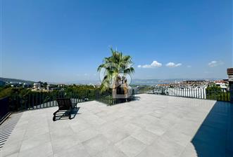 BAŞİSKELE DAMLAR'DA ÖZEL TASARIM 7+1 SATILIK LÜKS VİLLA - 2 - 341266