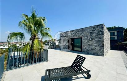 BAŞİSKELE DAMLAR'DA ÖZEL TASARIM 7+1 SATILIK LÜKS VİLLA