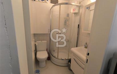 AYVALIK SARIMSAKLI'DA DENİZE 100 METRE – ÖZEL PLAJLI SİTEDE EŞYALI DAİRE