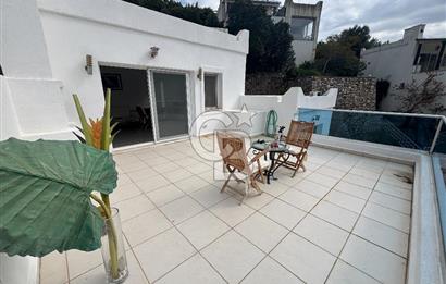 Bodrum Torba Satılık Deniz Manzaralı Kapalı Garaj Tripleks Villa 