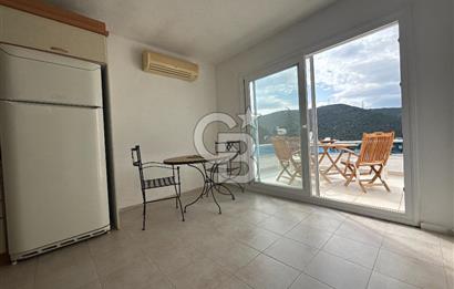 Bodrum Torba Satılık Deniz Manzaralı Kapalı Garaj Tripleks Villa 