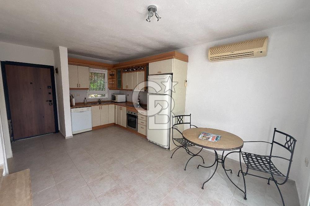 Bodrum Torba Satılık Deniz Manzaralı Kapalı Garaj Tripleks Villa 