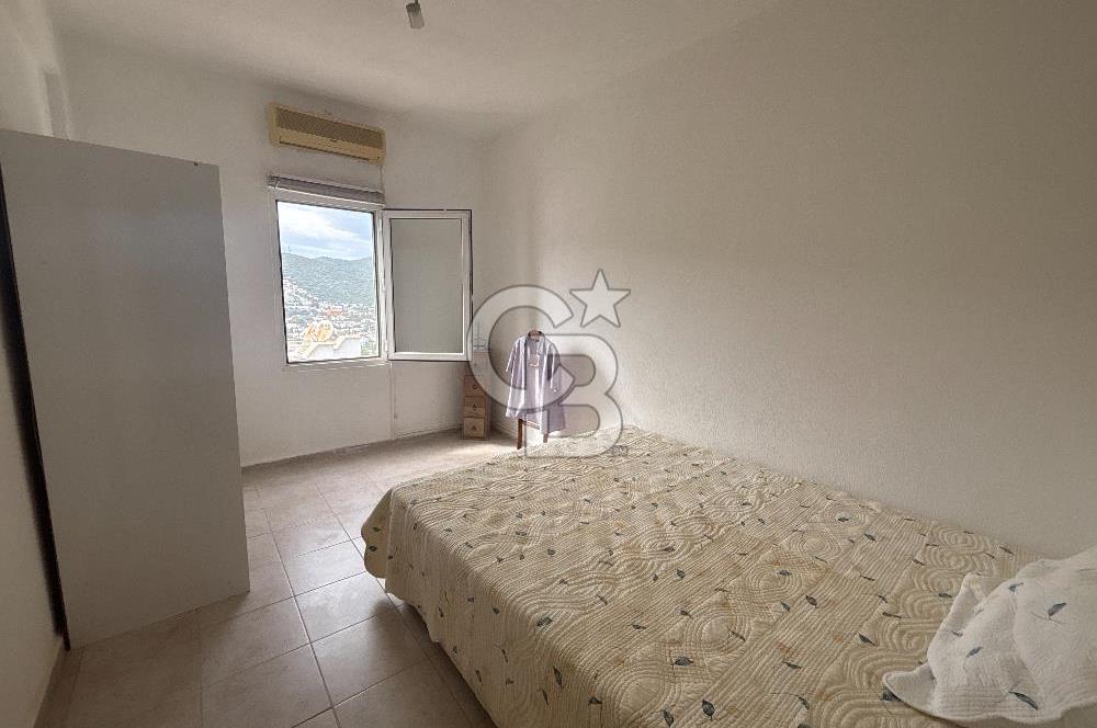 Bodrum Torba Satılık Deniz Manzaralı Kapalı Garaj Tripleks Villa 