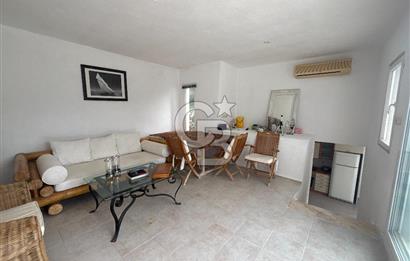 Bodrum Torba Satılık Deniz Manzaralı Kapalı Garaj Tripleks Villa 