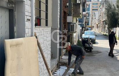 Karşıyaka Örnekköy'de Doğalgazlı, Asansörlü Sıfır 1+1 Daire