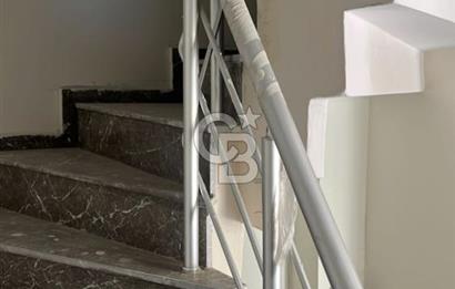 Karşıyaka Örnekköy'de Doğalgazlı, Asansörlü Sıfır 1+1 Daire