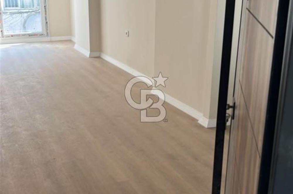 Karşıyaka Örnekköy'de Doğalgazlı, Asansörlü Sıfır 1+1 Daire