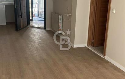 Karşıyaka Örnekköy'de Doğalgazlı, Asansörlü Sıfır 1+1 Daire
