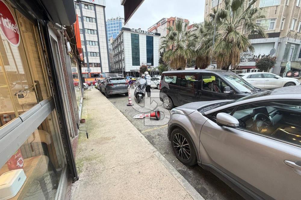 Bostancı Metro Çıkışı-Düşük Kiralı-Yüksek Kârlı Hazır İşletme