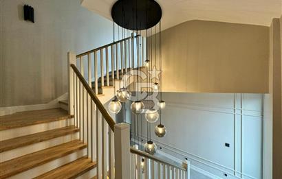 BAŞİSKELE DAMLAR'DA ÖZEL TASARIM 7+1 SATILIK LÜKS VİLLA