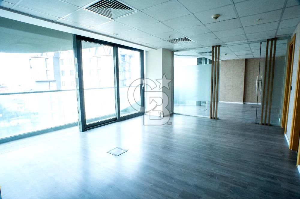 E-5 METRO ÇIKIŞI METRO OFİS'TE KİRALIK GENİŞ OFİS