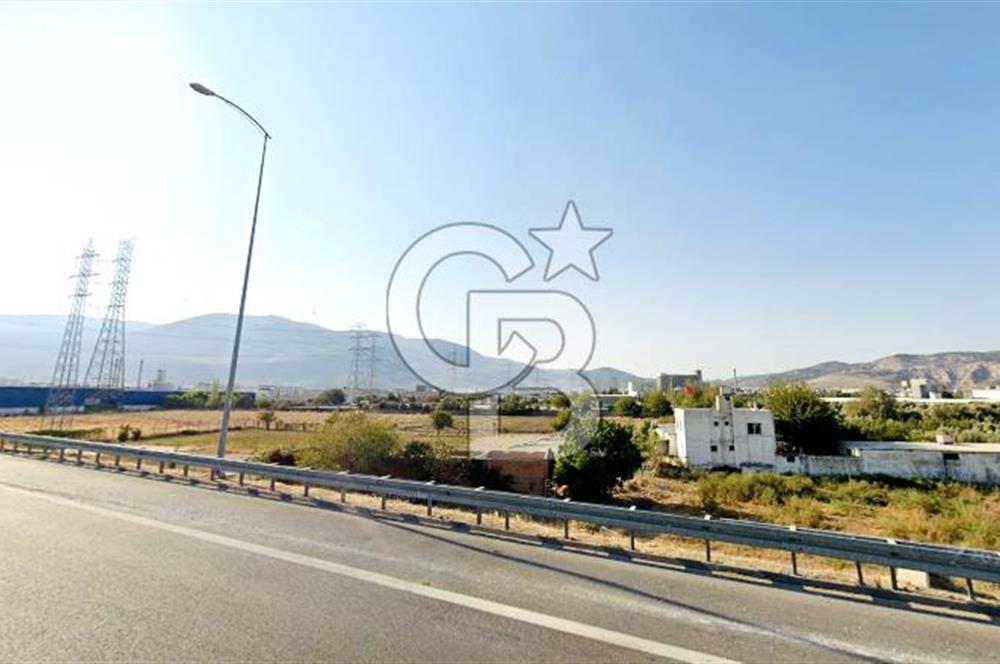 BORNOVA YUNUS EMRE'DE TOPLU SATILIK 7.300 M2 TARLA