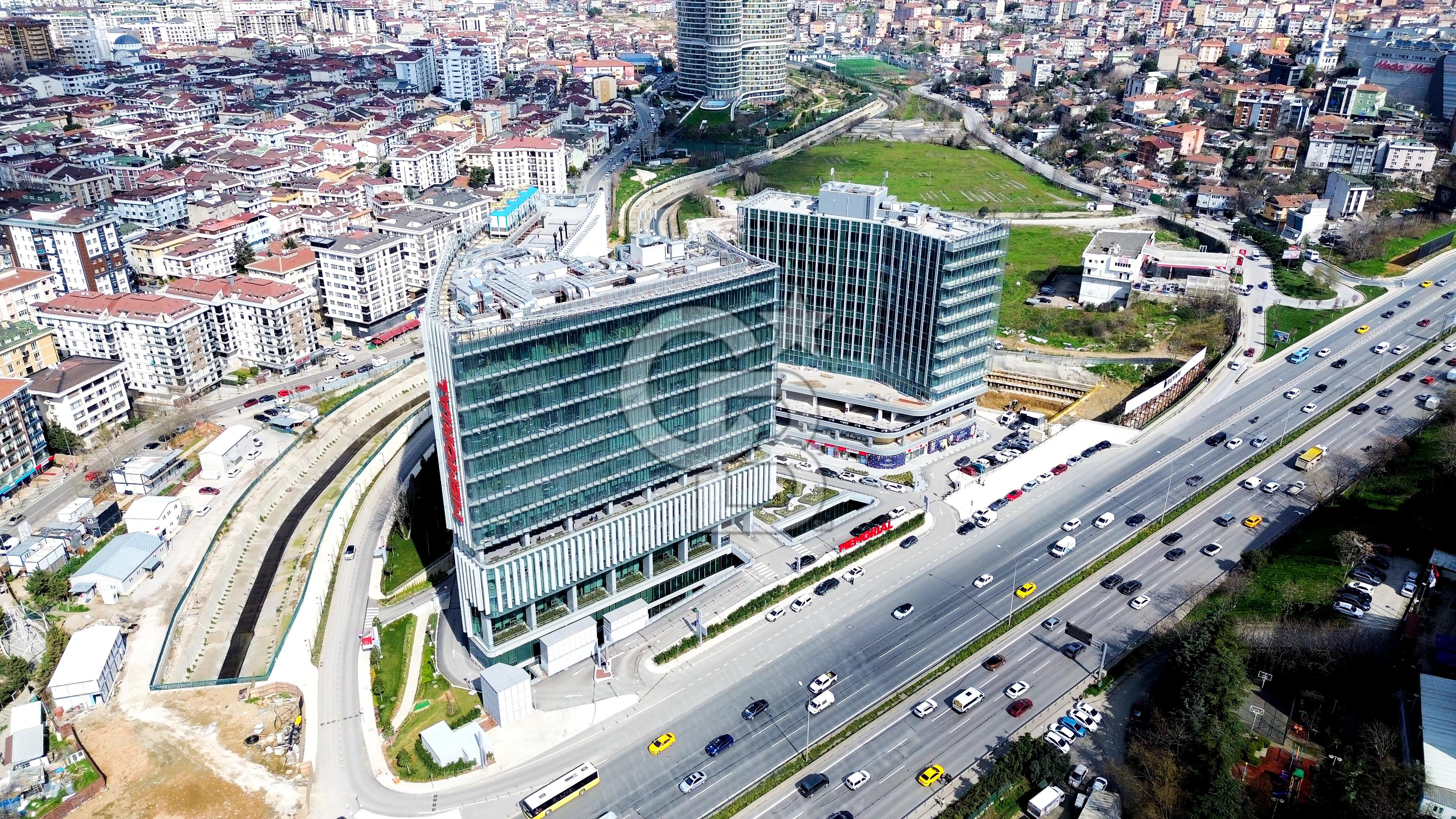 TRC PLAZA 266 M2 KİRALIK TERASLI OFİS