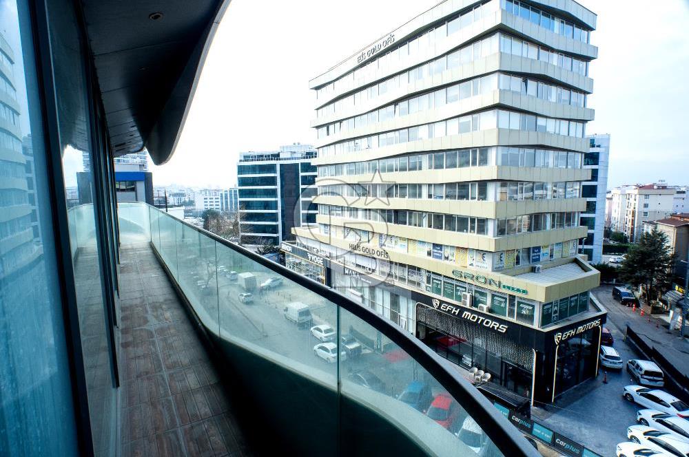 E-5 METRO ÇIKIŞI METRO OFİS'TE KİRALIK GENİŞ OFİS