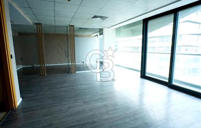 E-5 METRO ÇIKIŞI METRO OFİS'TE KİRALIK GENİŞ OFİS