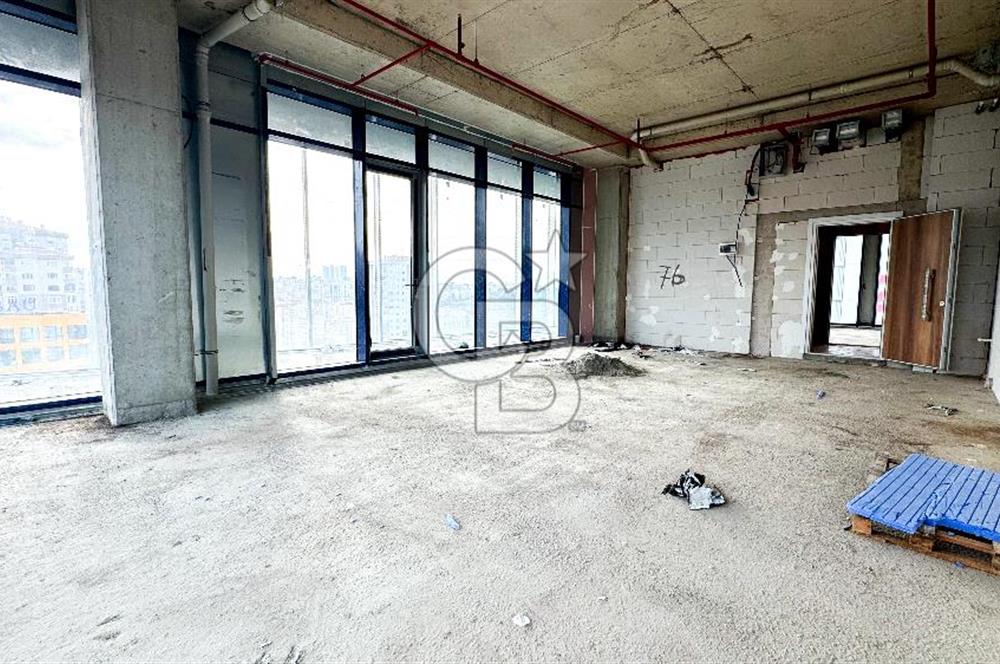 TRC PLAZA 266 M2 KİRALIK TERASLI OFİS